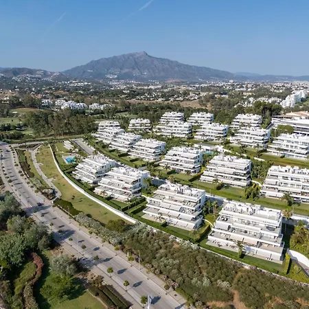 Exclusive Cataleya 3 Bedrooms Lejlighed Estepona